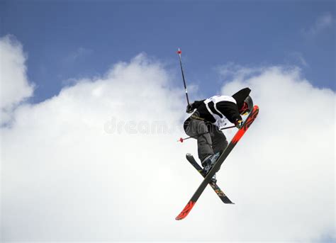 Ski freestyle editorial photography. Image of mountain - 39343077