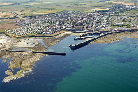 Seahouses Harbour in Seahouses, GB, United Kingdom - Marina Reviews ...