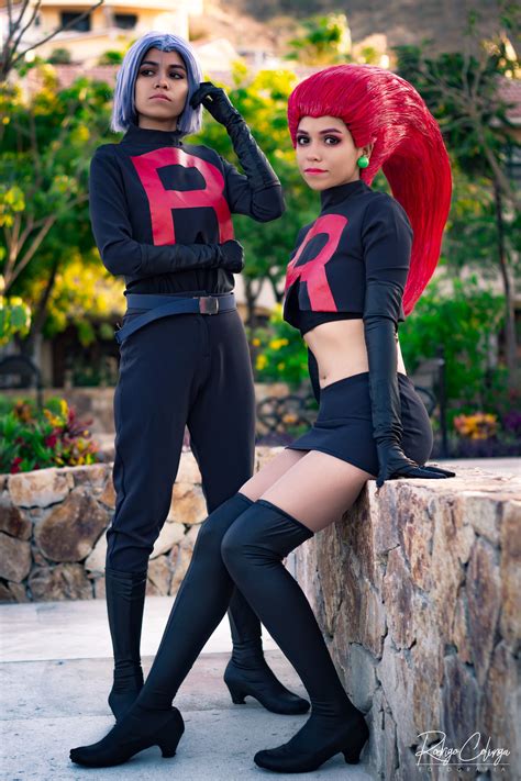 Team Rocket Cosplay - Jessie and James