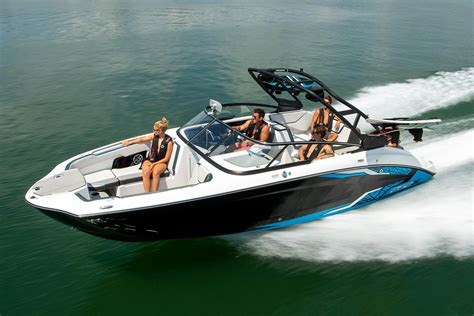 2023 Yamaha 252XE Contact Your Local MarineMax Store About Availability