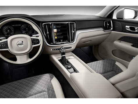 2023 Volvo V60: 116 Interior Photos | U.S. News