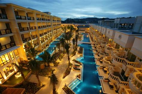 The pool - Review of Henann Garden Resort, Boracay - Tripadvisor