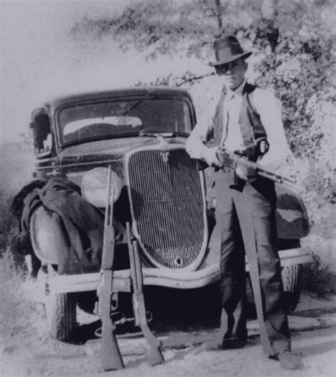 Ford V8: La mejor arma de Bonnie & Clyde - La Escudería