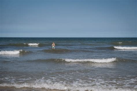 9 Eco-Friendly Wild Swimming Tips for Nature-Loving Dippers