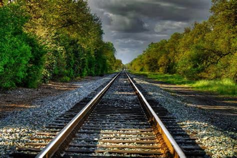 Train Track Wallpaper - WallpaperSafari