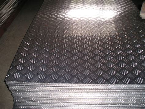 Aluminium Chequered Plate - Buy Anti Slip Aluminum sheet, Aluminum ...