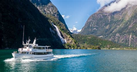 Milford Sound Small Boutique Boat Cruise with Cruise Milford