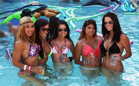 One Awesome Pool Party at Sisu | Dallas | Dallas Observer | The Leading ...