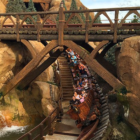 Seven Dwarfs Mine Train – Guide to the Magic