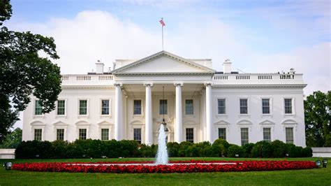 White House sinkhole engulfs DC Twitter feed | WBAL Radio 1090 AM