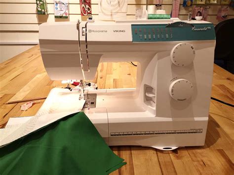 Husqvarna Viking Emerald 116 & 118 sewing machine review - Sew Irish