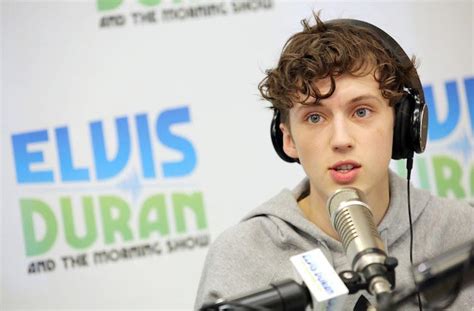 Troye Sivan Height Weight Body Statistics Boyfriend - Healthy Celeb