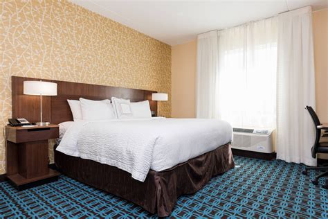 Fairfield Inn | Stylish room, Fairfield inn, Modern hotel