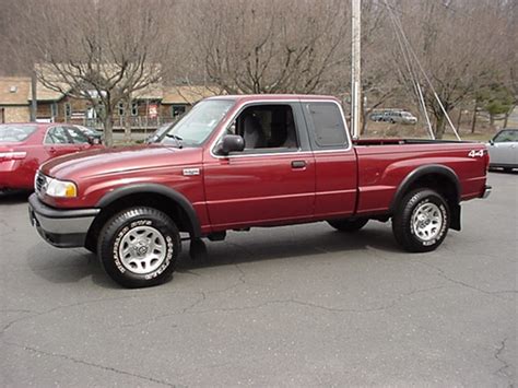 1999 Mazda B3000 SE Canton, CT Toreador Red