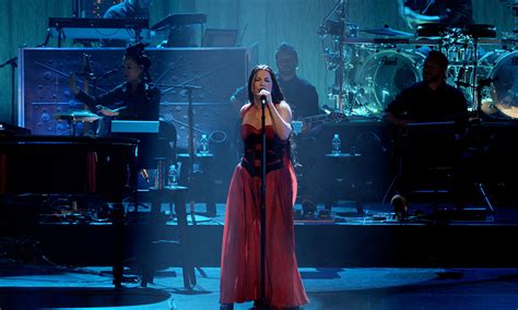 New Evanescence DVD Synthesis Live Set For October Release