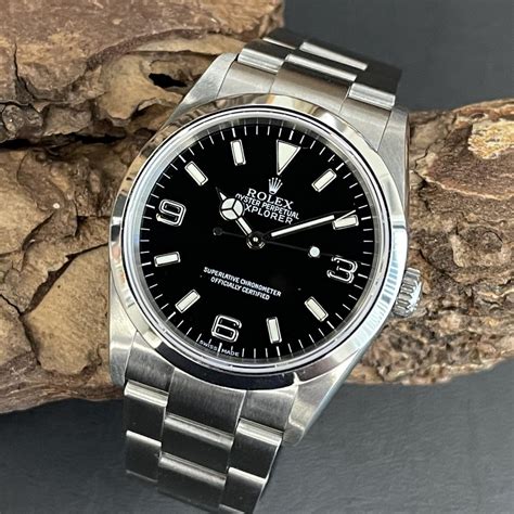 Rolex Explorer I 36mm pre-owned Purchase & Sale of luxury watches