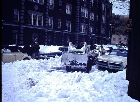 40 Amazing Color Pics Capture Chicago During the 1967 Blizzard ...