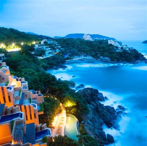 Ixtapa, Zihuatanejo, Mexico - Travel Off Path