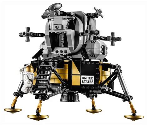 LEGO Celebrates 50th Anniversary Of The Moon Landing With NASA Apollo ...