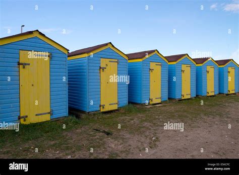 Beach huts, Littlehampton Stock Photo - Alamy