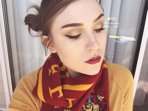 4 Harry Potter Inspired Makeup Looks You Can Wear Everyday - The Yellow ...