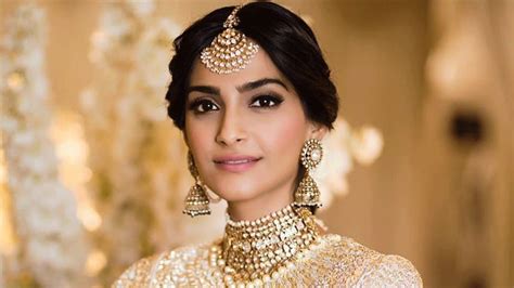 'Aisha' was a crazy adventure: Sonam Kapoor | People News | Zee News