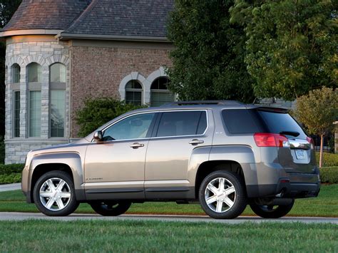 GM Solves the 2010–2017 GMC Terrain Headlights Glare Recall With a ...