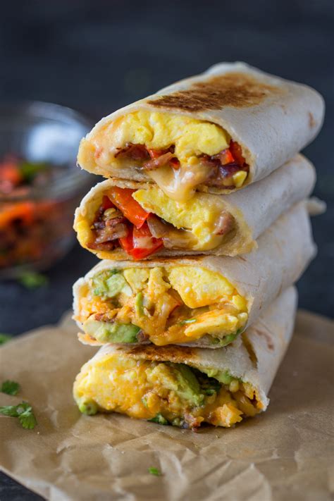 Cheesy Breakfast & Brunch Egg burrito Wraps | Gimme Delicious