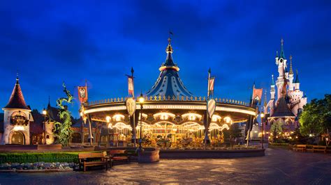 Top 10 des attractions à faire de nuit à Disneyland Paris - Hello ...