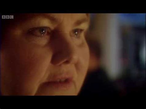 Dinner With A Slitheen | Boom Town | Doctor Who | BBC - YouTube