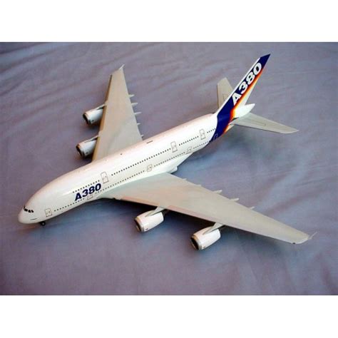 New Ray - AIRBUS A380, MODEL KIT, DISPLAY BOX