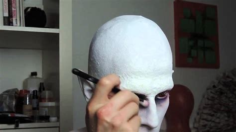 Nosferatu Makeup Tutorial - Mugeek Vidalondon