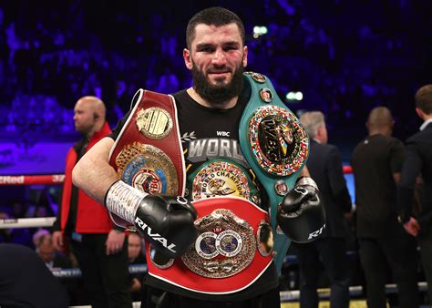 Artur Beterbiev terrifies boxing fans with stunning power punches that ...