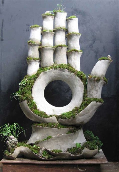 Amazing Living Sculptures from Opiary Rock Your Garden | Sculpture art ...