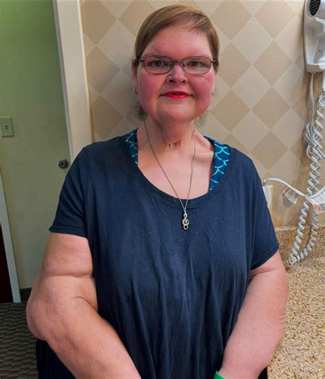 '1000-Lb. Sisters’ Star Tammy Slaton Flaunts Impressive Weight ...