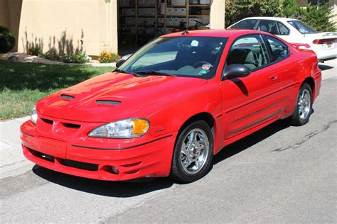 2004 Pontiac Grand Am - Information and photos - MOMENTcar