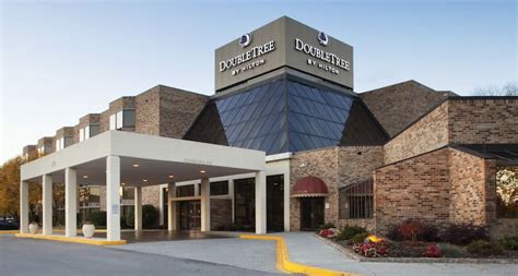 DoubleTree Hotel in Oak Ridge, TN near Knoxville