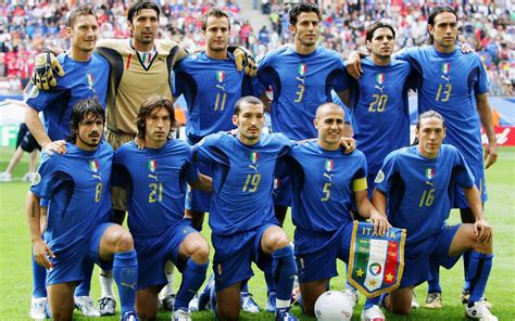 2006 FIFA world cup teams | Italy national football team, Italy soccer ...