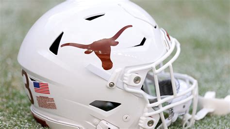 Texas Longhorns football players appear to face racist remarks, anti ...