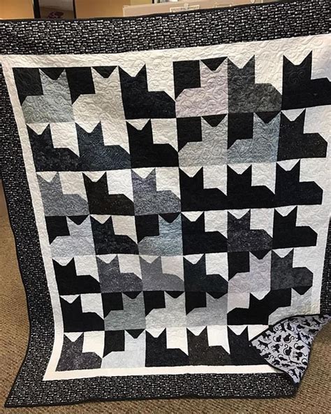 Black and White Cat Quilt Pattern