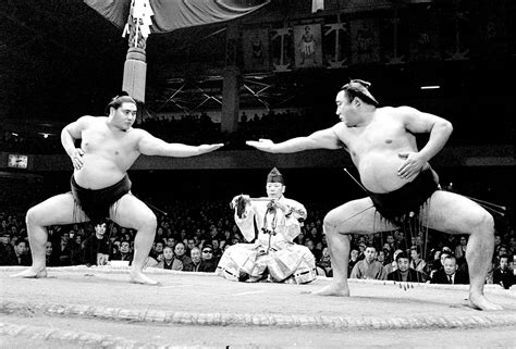 Taiho, 72; rated as best postwar sumo wrestler