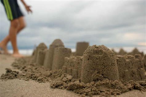 How to Build Sand Castles with Inexpensive Tools