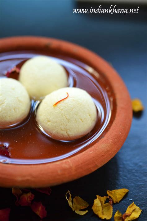 Rasgulla | Bengali Spongy Rasgulla (Roshogolla) Recipe ~ Indian Khana