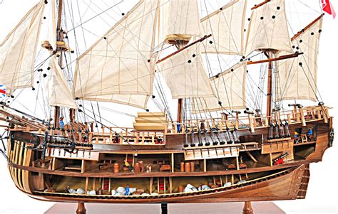 HMS Bark Endeavour Cutaway Wooden Tall Ship Model 37" Sailboat ...