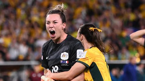 Australia vs France: Mackenzie Arnold saves the Matildas with penalty ...