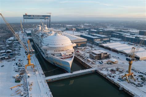 Biggest Cruise Ship Ever Completes Construction Milestone - swedbank.nl