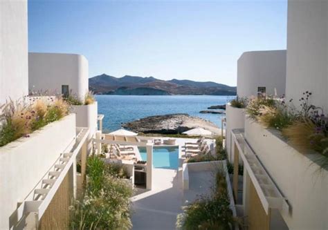 Where to stay on Milos in 2024 - from fishing huts to luxury resorts