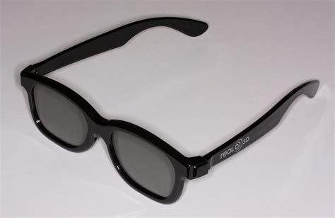 Moviegoers To Flip The Bill For 3D Glasses – BackstageOL.com