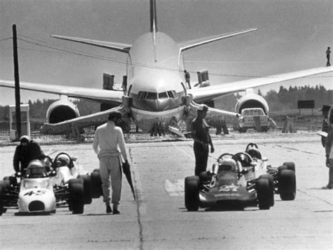 The Gimli Glider - A Plane That Ran Out Of Fuel At An Altitude Of ...