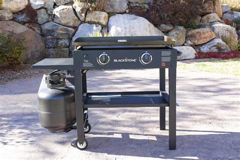 Blackstone Flat Top Gas Grill Griddle 2 Burner Propane Fuelled Rear ...